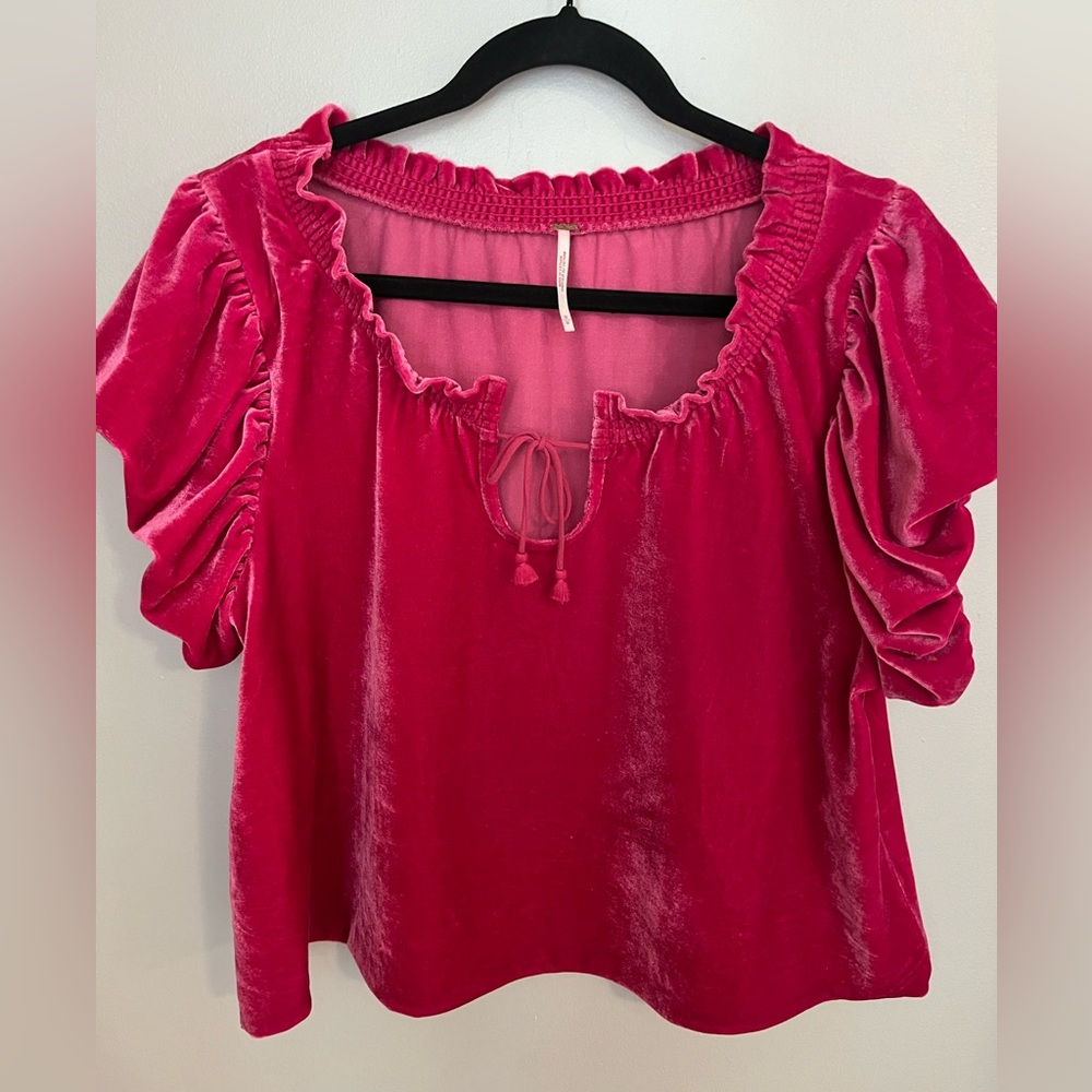 Free People Woman's Terese Velvet‎ Top Pink Velour Size M